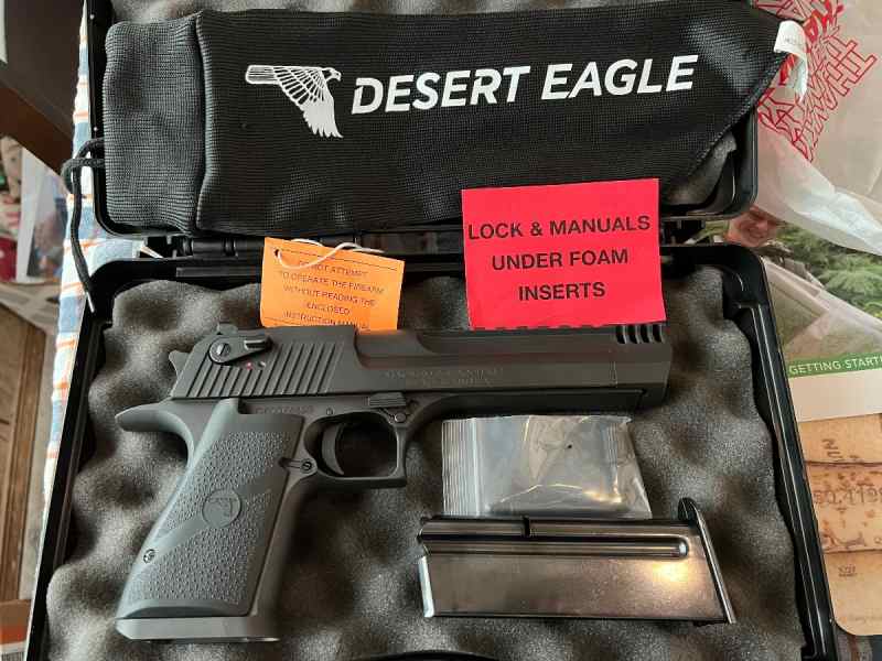 Desert eagle 44 mag