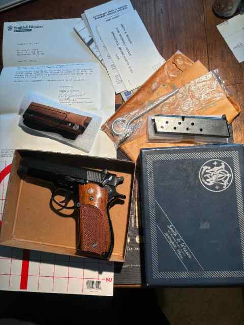 NIB S&amp;W 39-2 