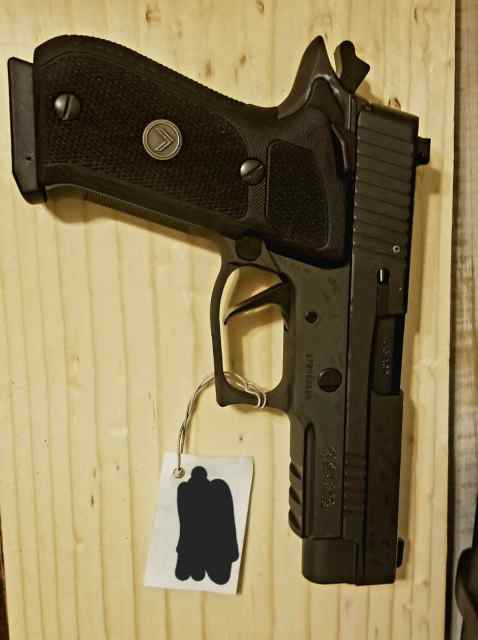 P220 Legion