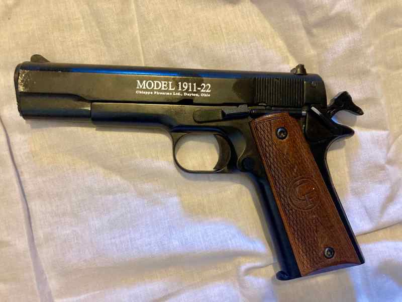 Chiappa 1911-22 Pistol