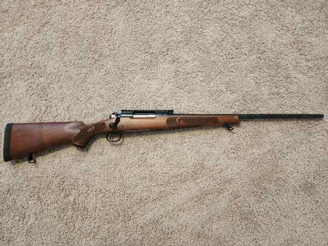 Winchester Model 70 in 30-06 (Like New)