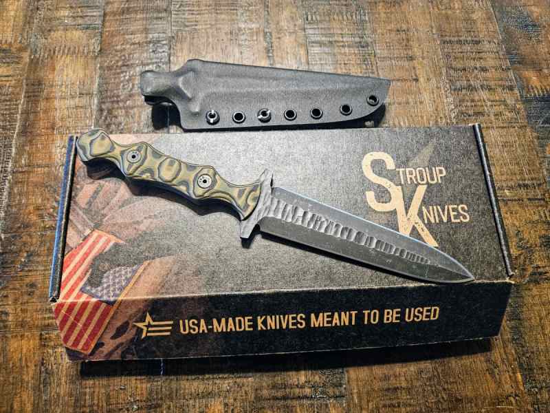 Stroup Knives Dagger Camo G-10