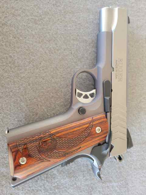 Ruger SR1911 LightWeight Commander 9mm LUGER