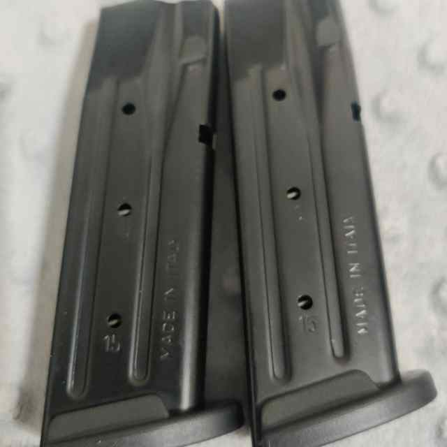 sig mag 4.jpg