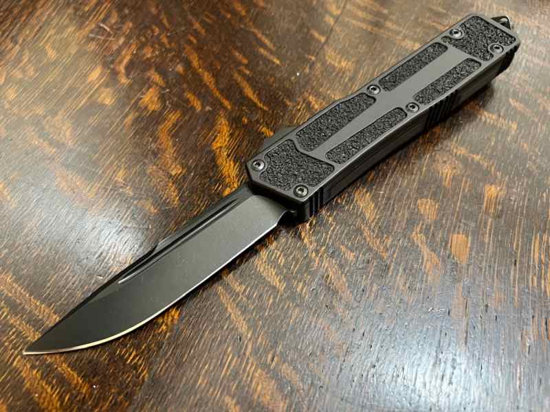 Microtech Shadow Scarab 2 OTF knife