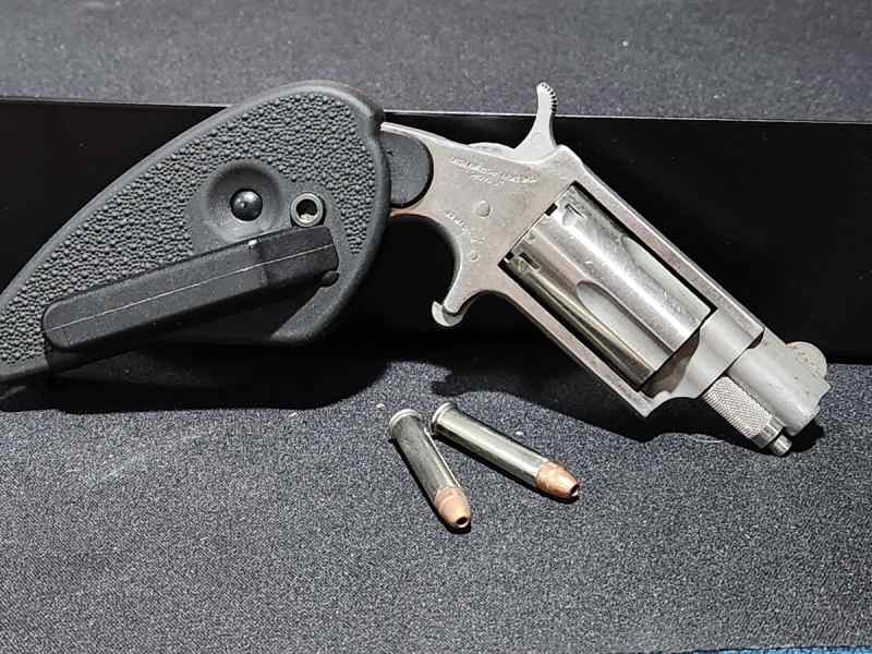 North American Arms .22 Magnum with Holster Grip