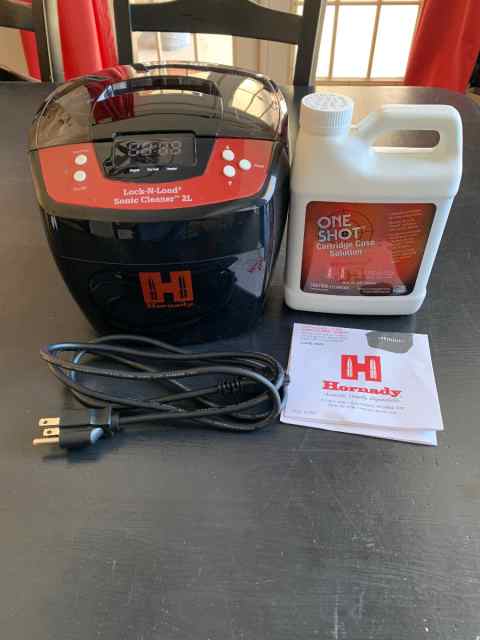 Hornady Lock-N-Load Sonic Cleaner 2L with solution