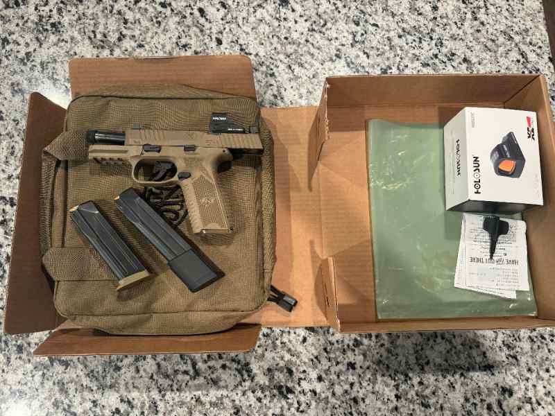 FN 509T FDE with Holosun 507C X2 Optic