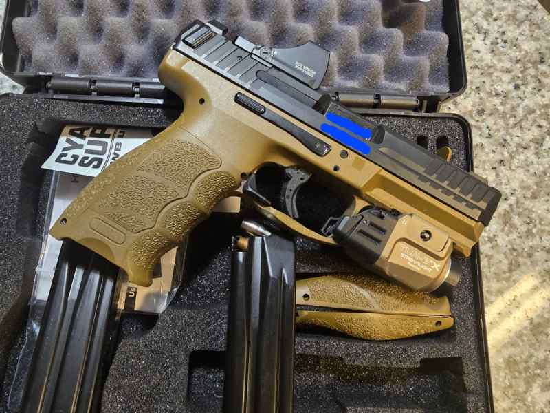 HK VP9 Holosun SCS TLR-7X and Magazines