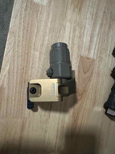 Eotech G33 magnifier on unity riser 