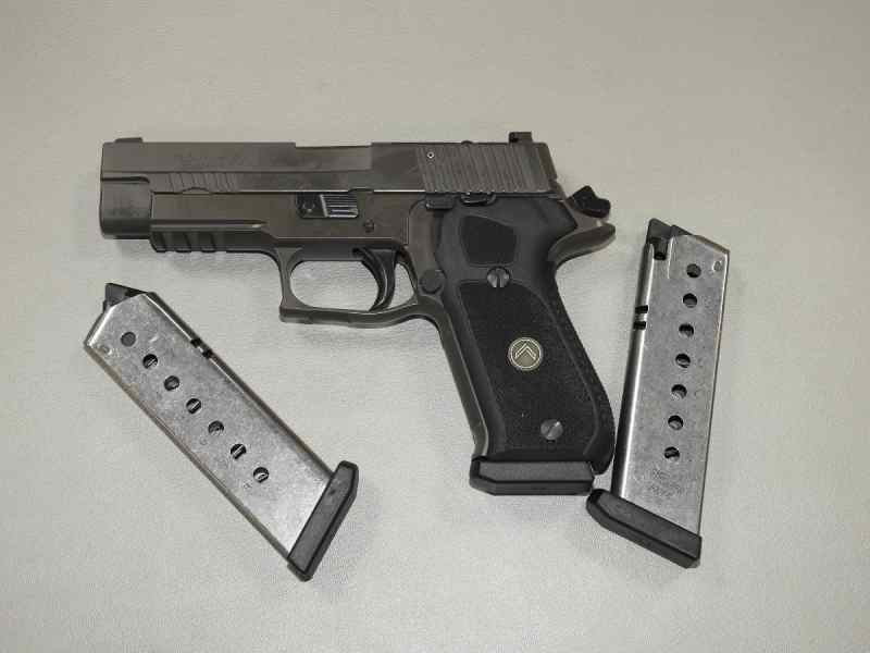 P110 Sig Sauer P220 Legion #3.JPG