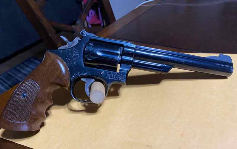 Smith &amp; Wesson Model 19-3, 357 Magnum