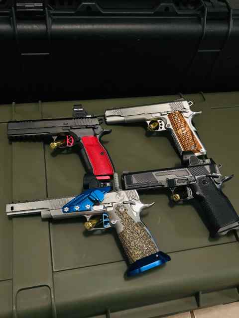 4 Pistols-Infinity, Fowler, DWX,Kimber 