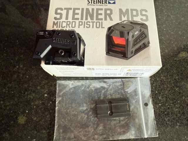 Steiner MPS like new with plate 