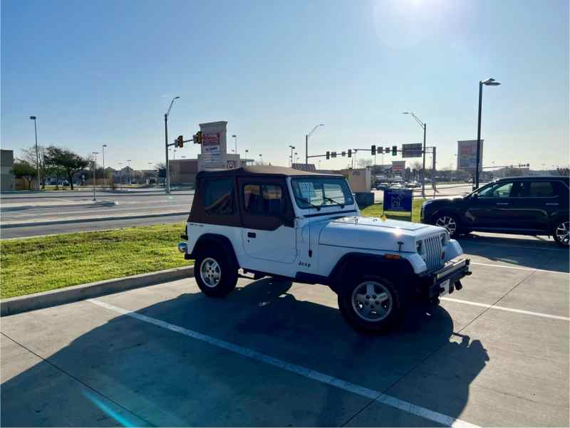 Jeep Wrangler 4x4 low miles