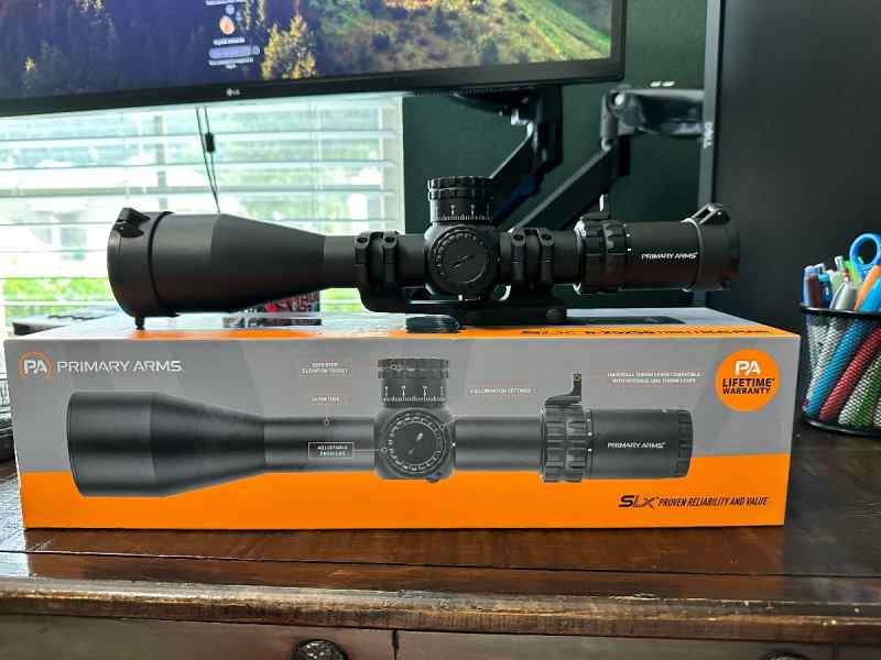 Primary arms slx 5-25 x 56 FFP illuminated scope 