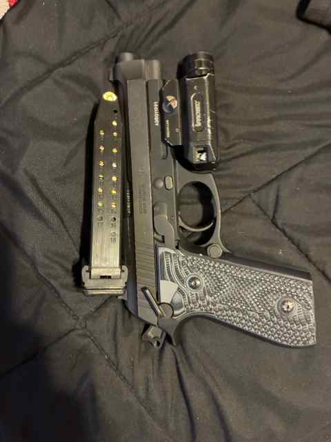 Taurus pt92 fullsize 9mm