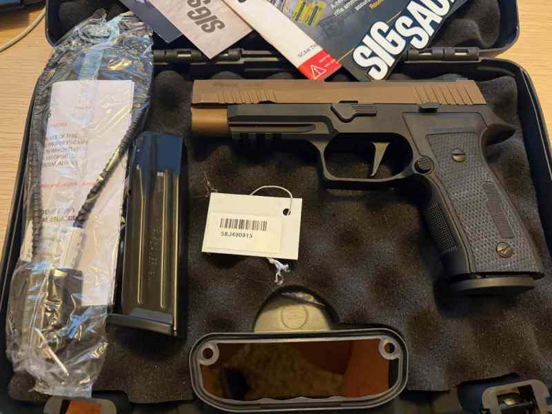 SIG SAUER P320 AXG FULL SIZE 9MM 