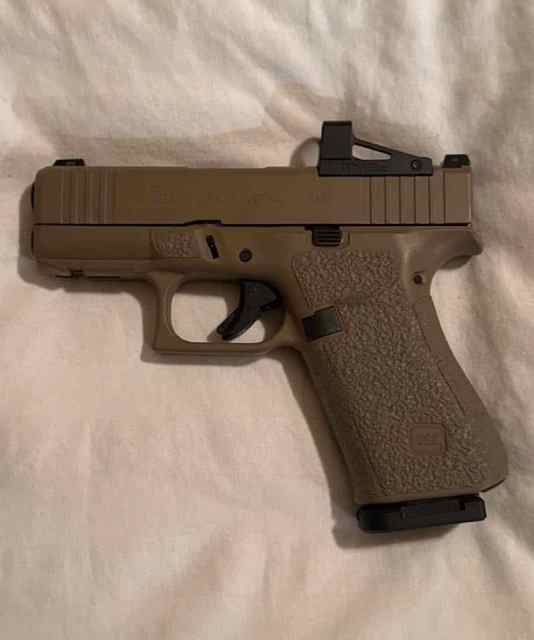 Glock 43X MOS Coyote Tan w/ RMSc Optic 