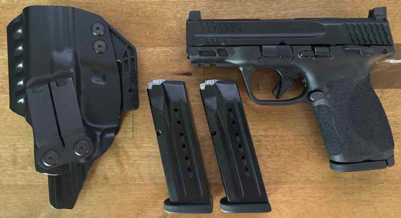 MP 9 Compact 3.6.jpg