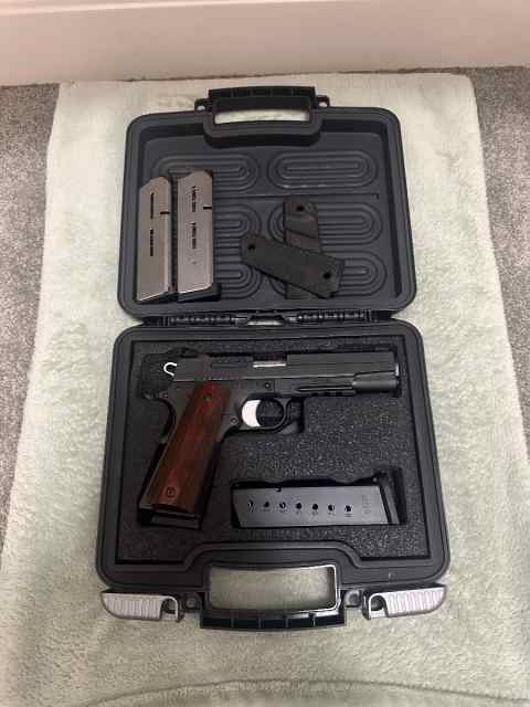 LNIB Sig Sauer 1911 .45acp