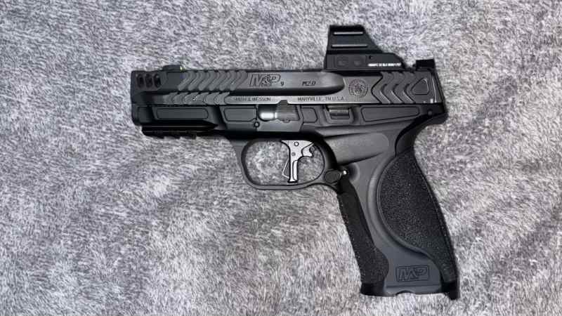 S&amp;W M&amp;P 2.0 metal carry comp