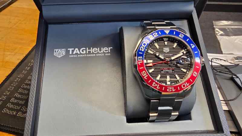 TAG Heuer Aquaracer GMT Automatic Pepsi Dial