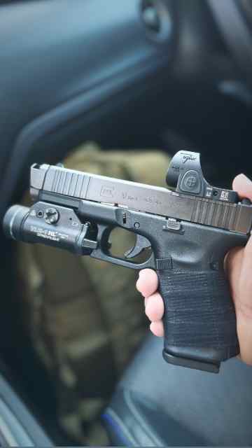 Glock 19