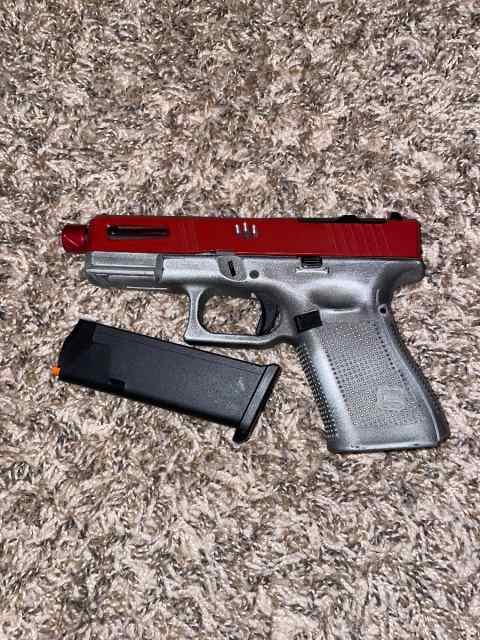 Glock 19 