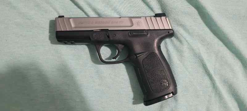 S&amp;W SD9VE 275$