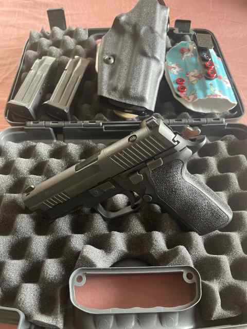 SIG SAUER P229 Elite 