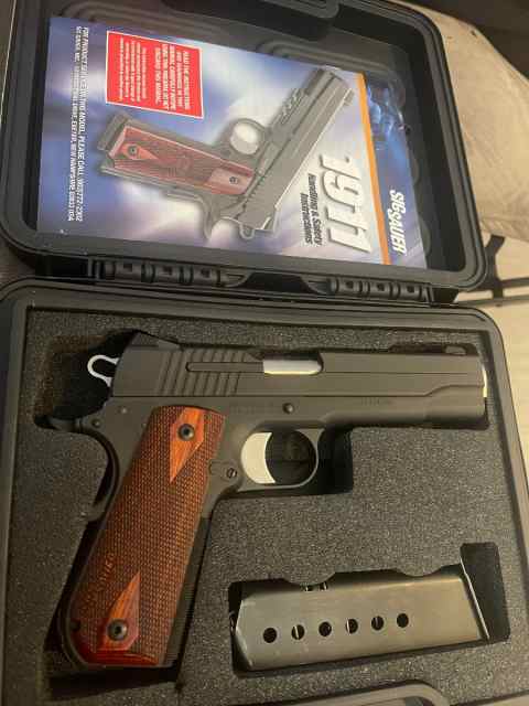 Sig sauer 1911 45.