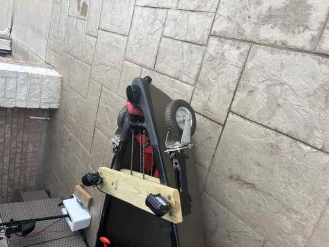 3 Canoe Bow Wheels Stowed - Retracted.jpeg