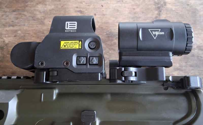 EOtech EXPs 3.2 &amp; Trijicon 3x