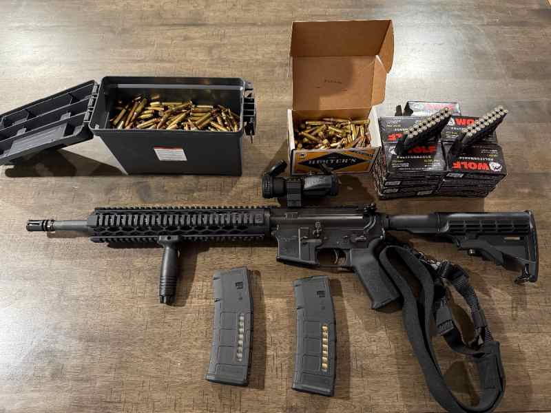 AR 223/556 bundle w/ammo