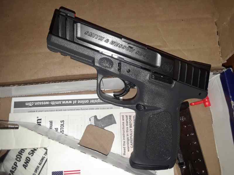 S&amp;W SD 40 400.00 in Quitman