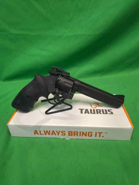 Taurus M66 6&quot; 38SPL + P / 357 Magnum 