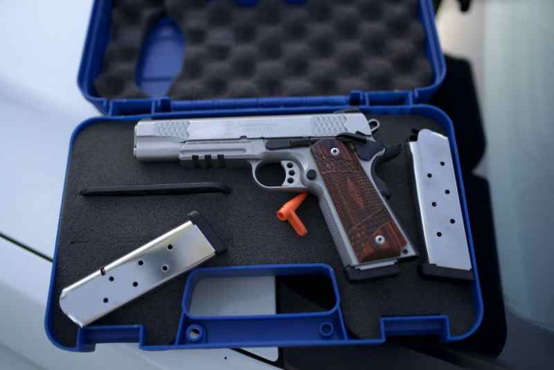 Smith and Wesson 1911 &quot;E&quot; Series