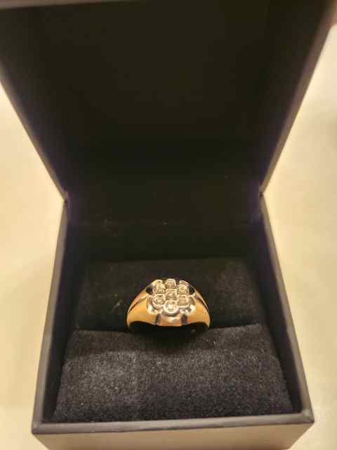 Gently Used 10k Yellow Gold Ring 