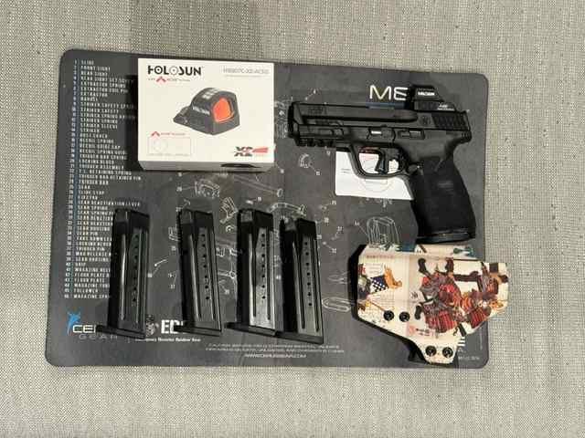 S&amp;W 2.O Compact with Lucky 7 Ports/Red dot/ Apex