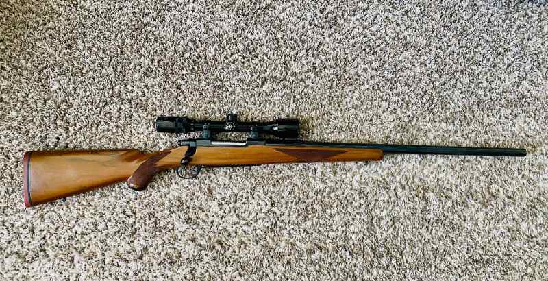 Ruger M77 25-06 Bolt Action Rifle w/Scope &amp; Ammo