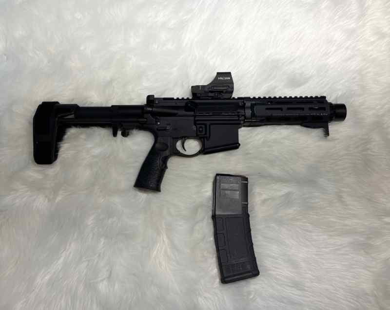 Daniel Defense DDM4 PDW 300 blackout