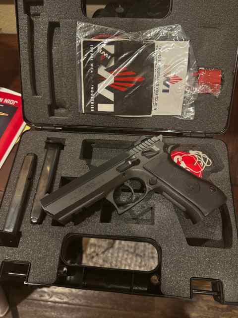 Complete Steel Edition IWI Jericho 941 - like new