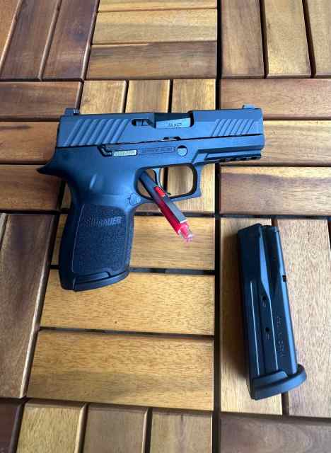 Sig p320 Compact .45 