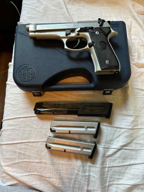 Beretta 92FS INOX