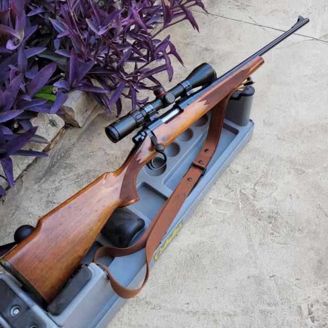 Remington 700 ADL 243 Win Checkered Wood