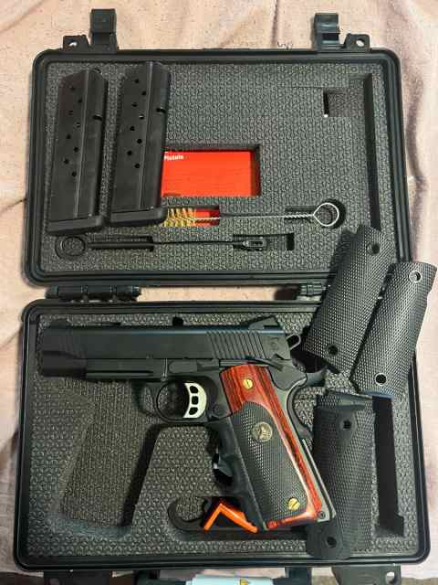 Tisas 1911 carry 9MM