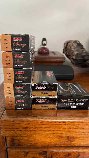 25 auto - 7x50gr FMJ / 1x35 gr HP