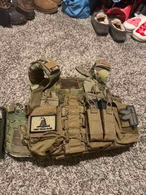 Chest rig for trade  level 4 plates. 