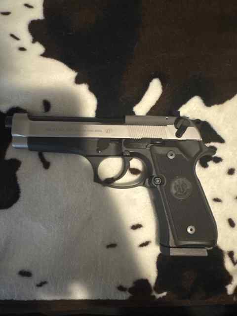 Beretta 96 vertec 